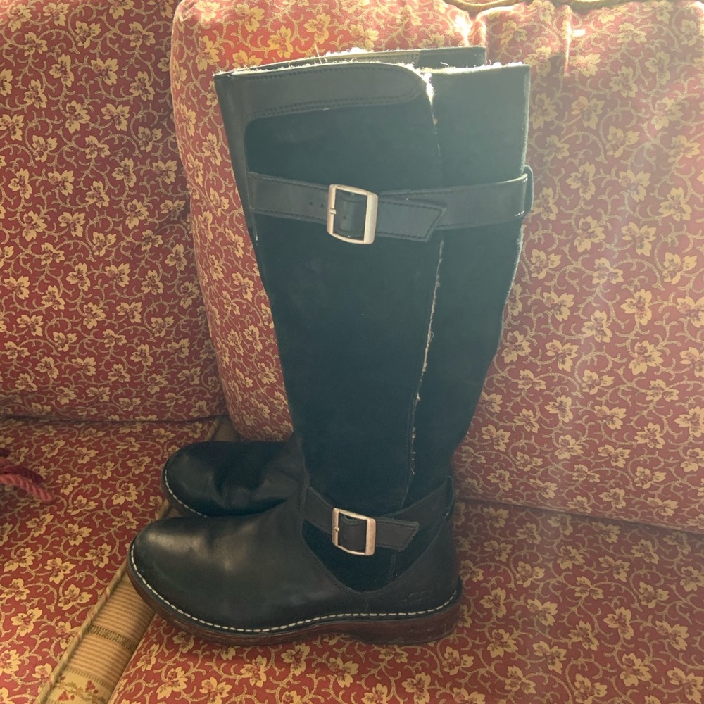 Ugg Dunwhich 5187 Black Suede Leather Riding Boots